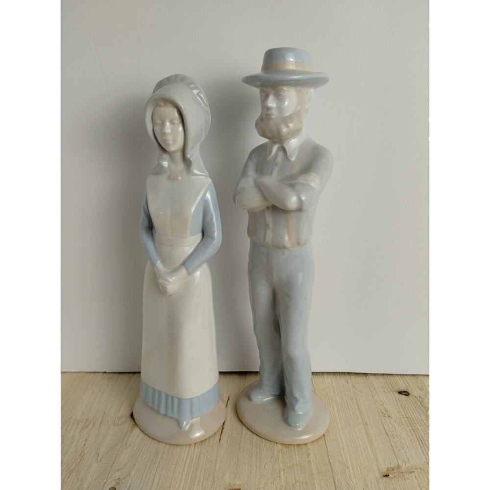 Amish Couple Ceramic Figurines Man & Woman 1970s Hand Painted